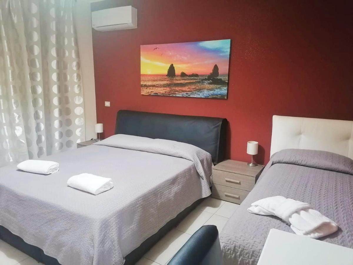 Camera Familiare con Bagno Privato