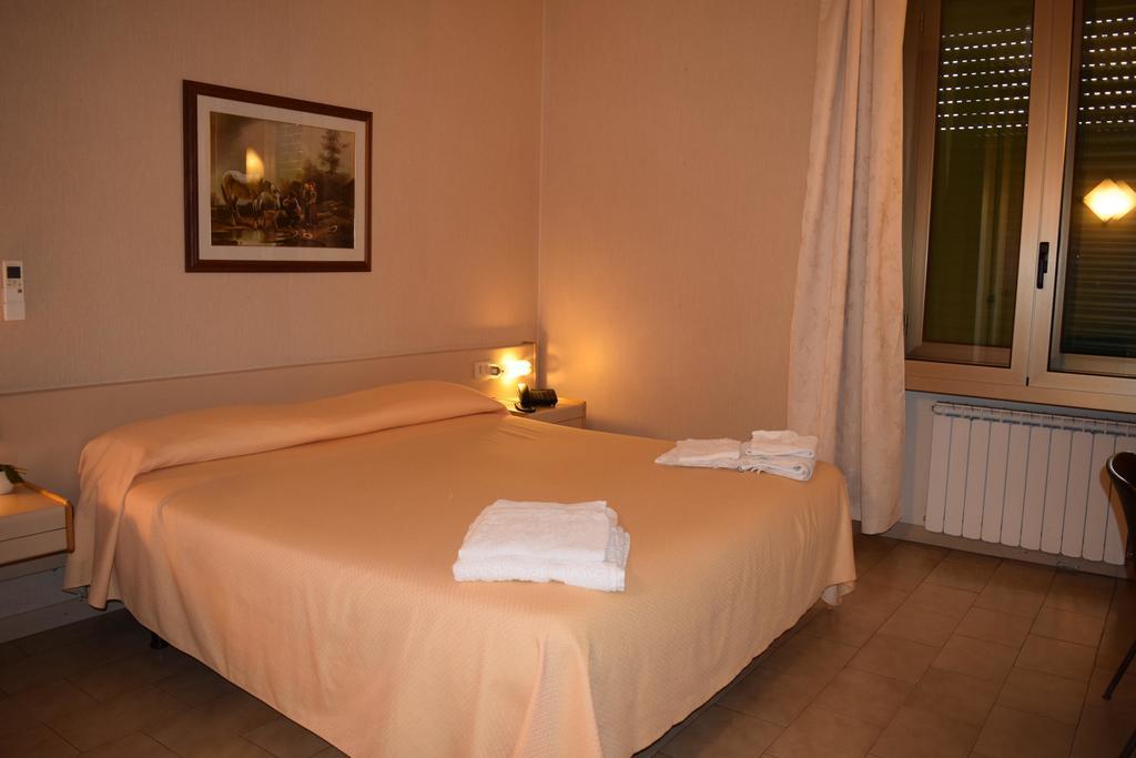 Chambre Double ou Lits Jumeaux Économique