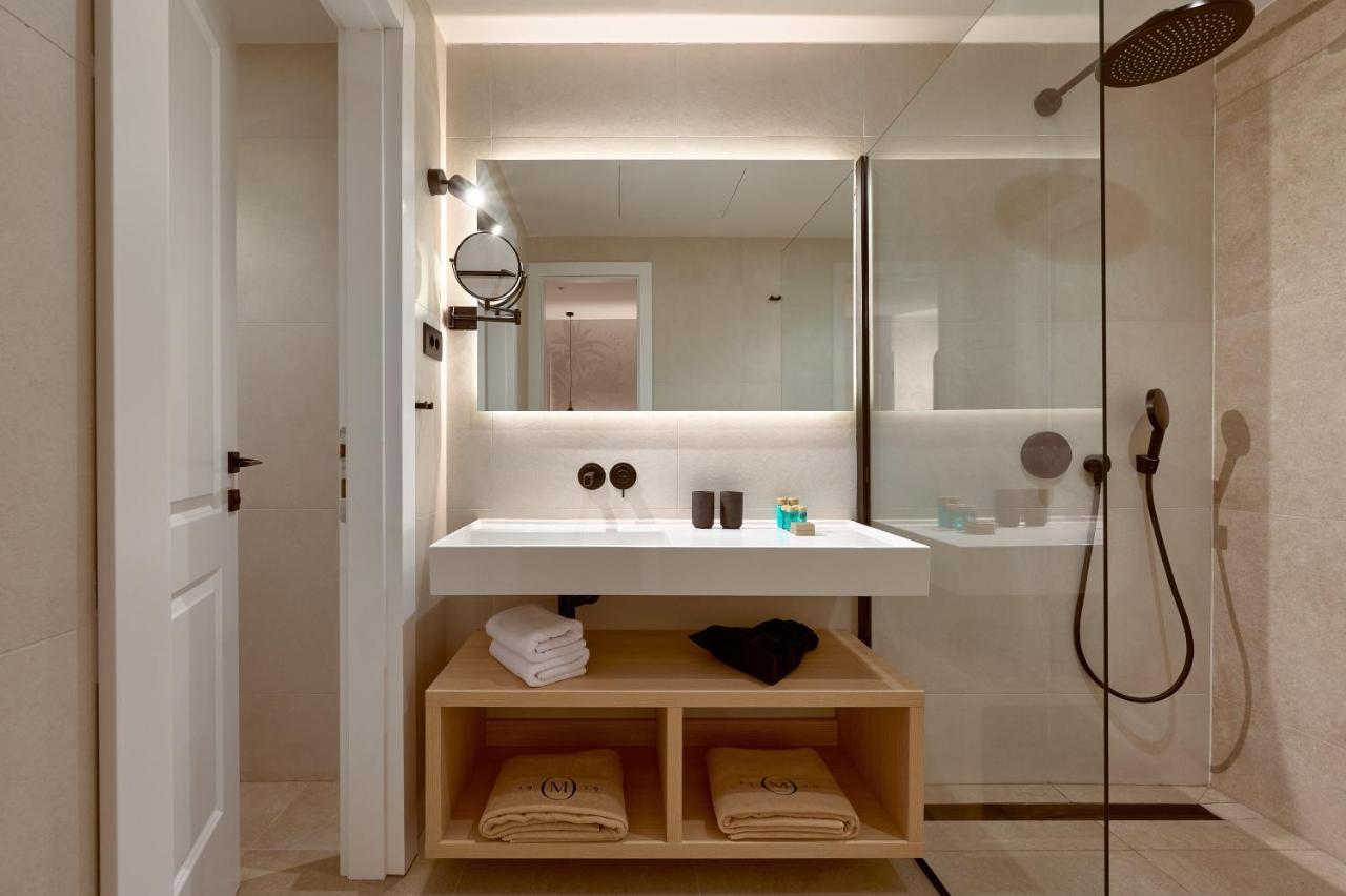 Moeesy Suite