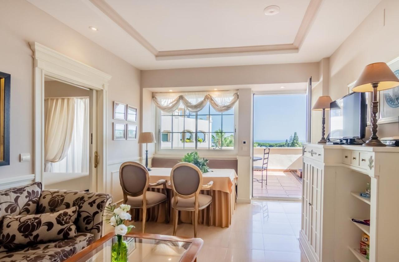 Two-Bedroom Apartment with Sea View