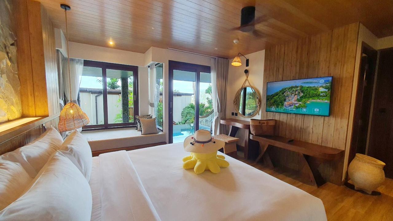 Studio Pool Villa King Bed,1270298206:JPEG