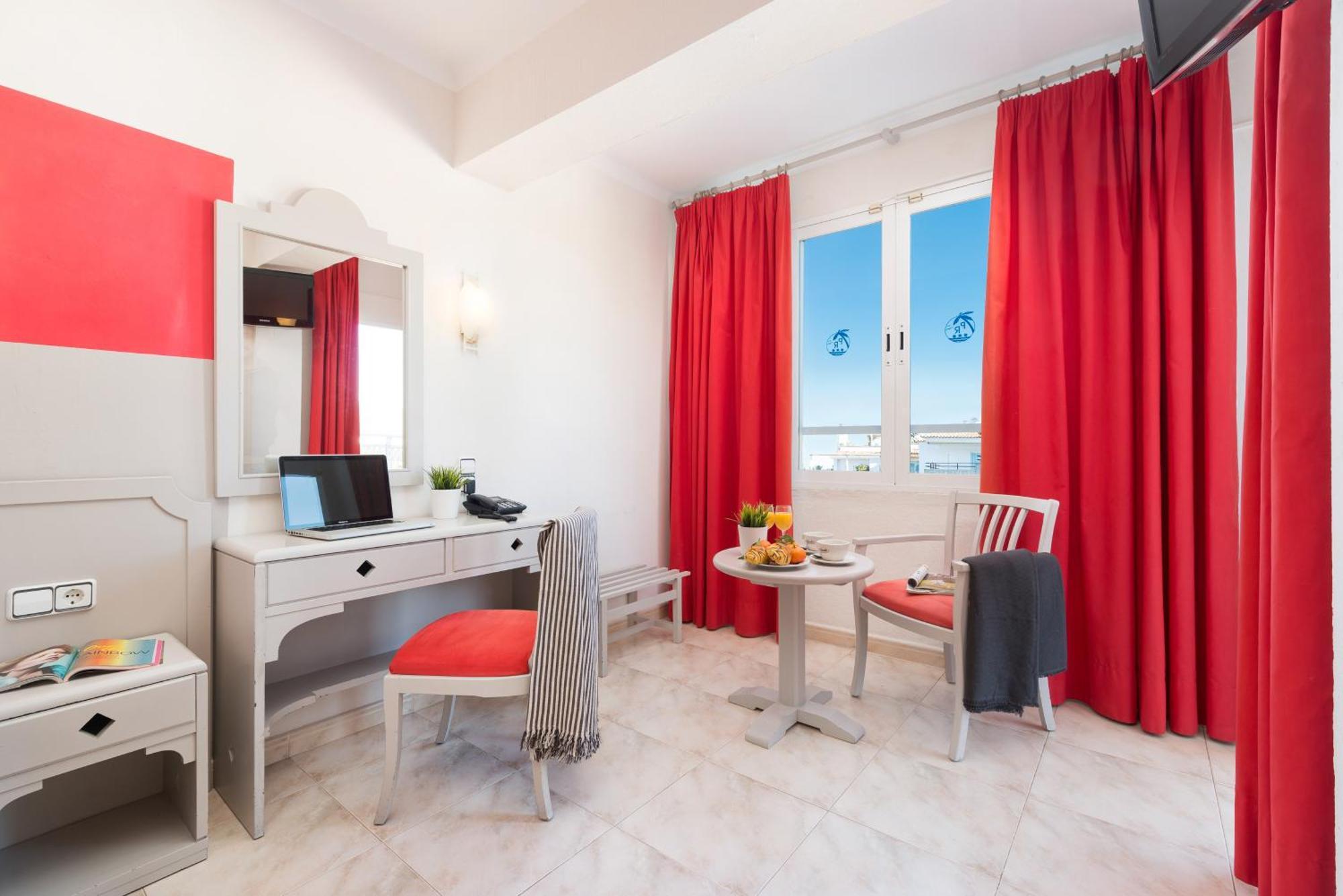 Double or Twin Room Balcony,1272399145:JPEG