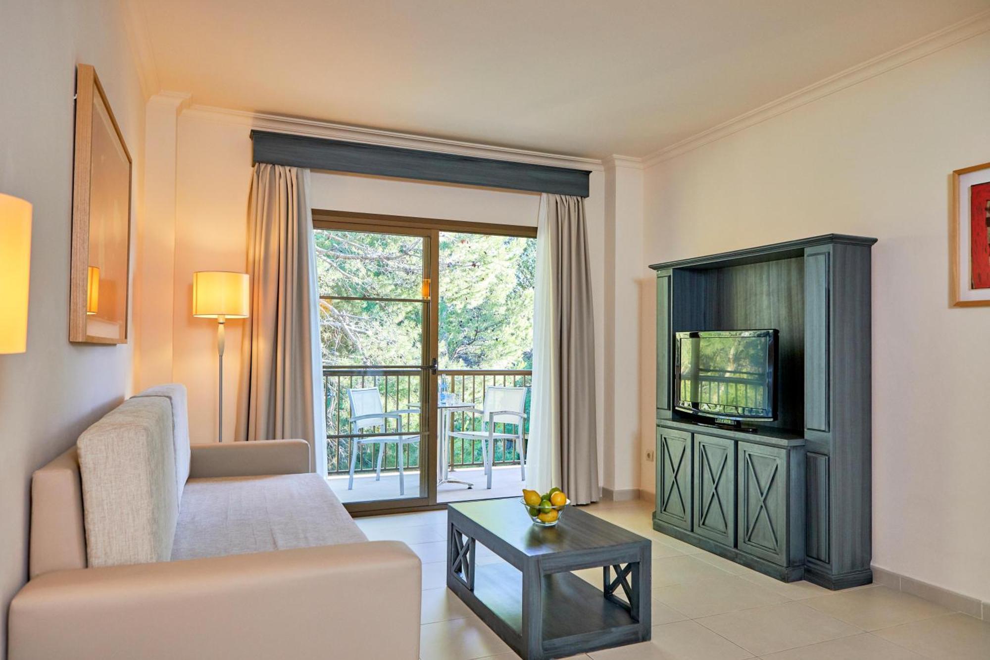 Suite Park de 1 dormitorio con vistas a la piscina
