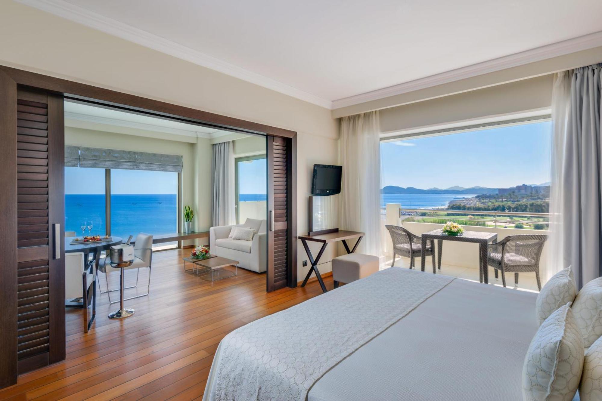 Elite Club Luxe Suite - Uitzicht op Zee (2 volwassenen + 1 kind)