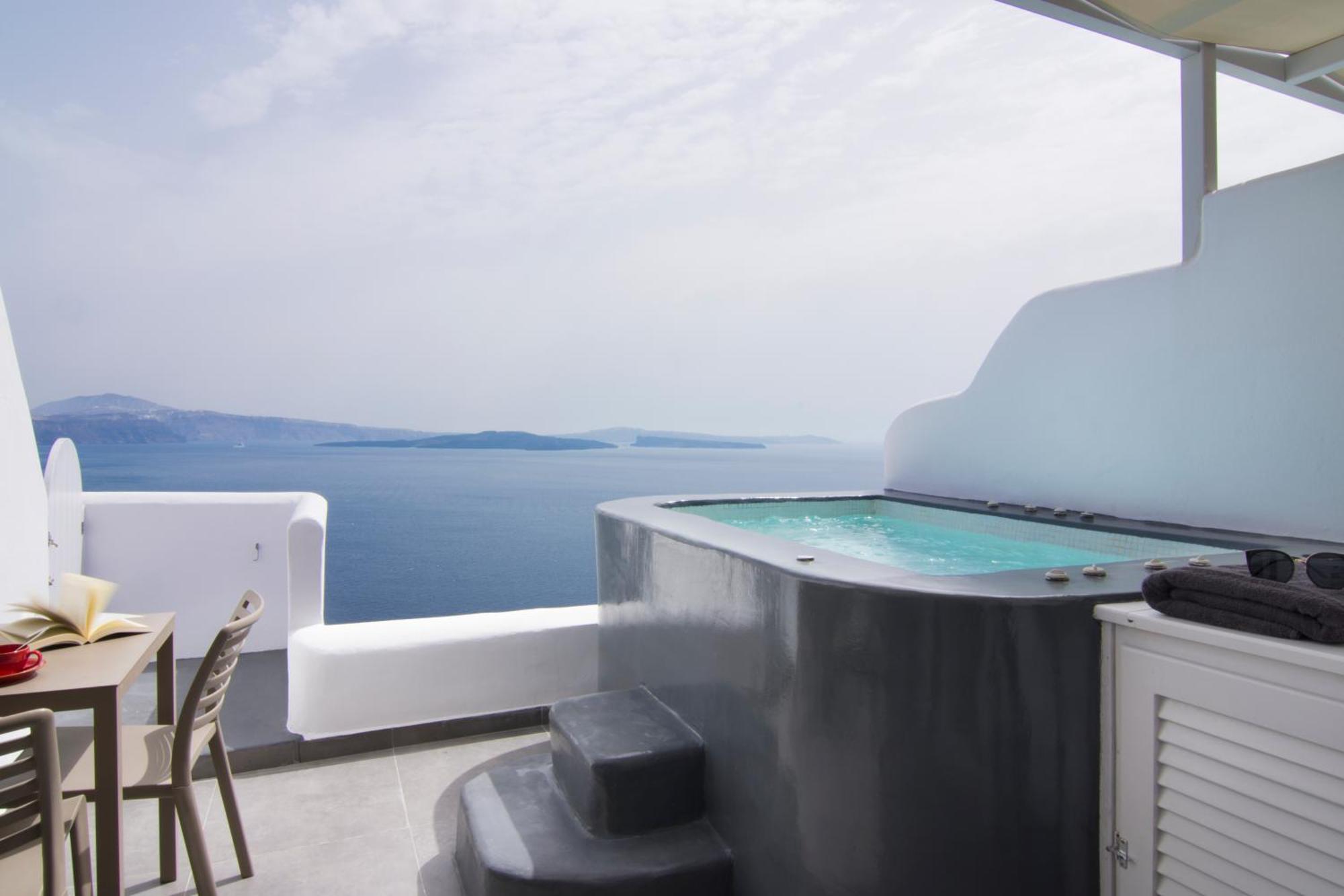 Suite Pure avec Bain à Remous Privé - Vue sur Caldeira