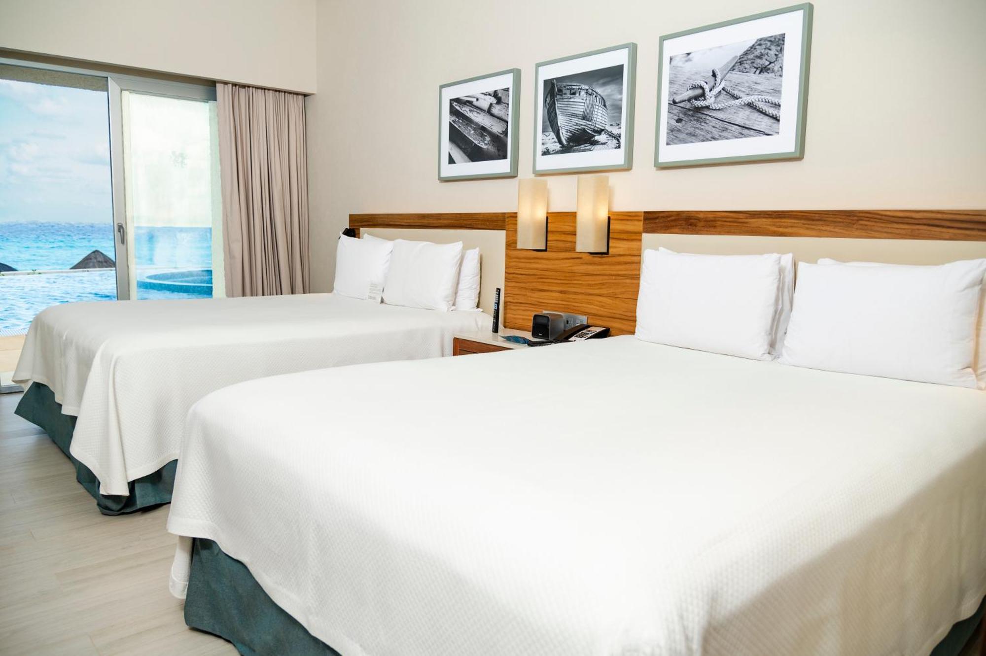 Doppelzimmer zur Meerseite mit direktem Poolzugang - nur für Erwachsene