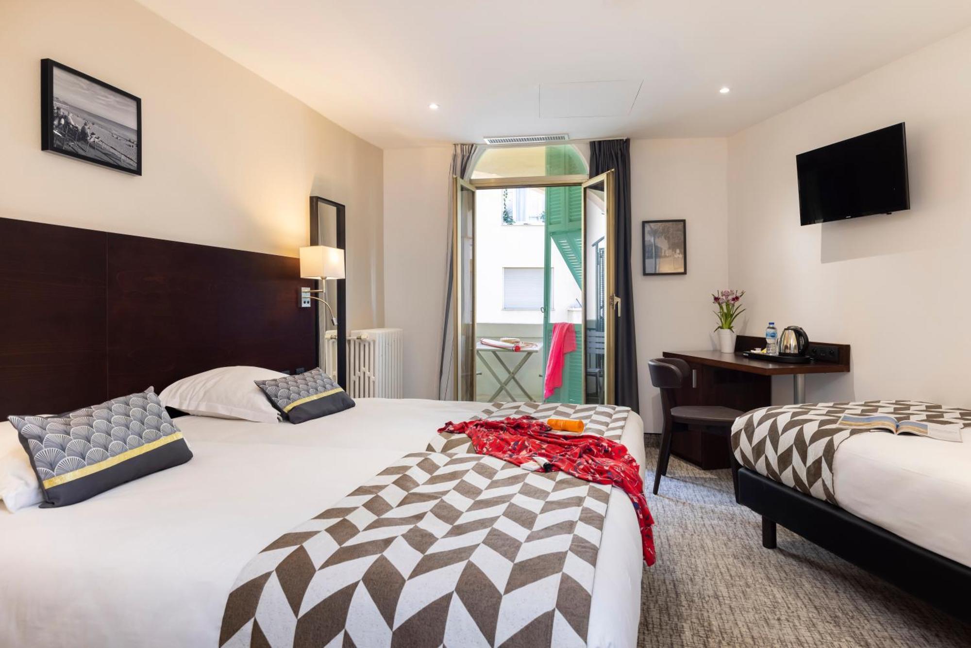 Triple Room,1118231460:JPEG
