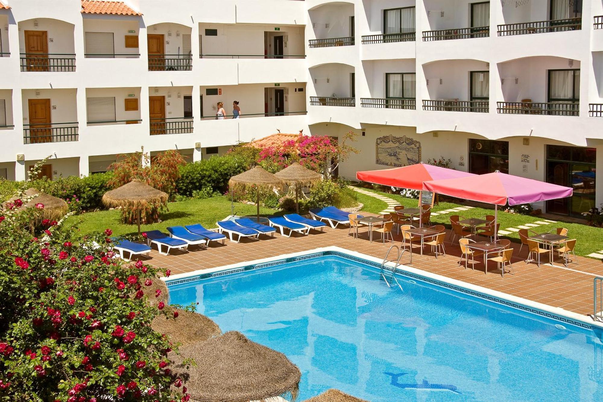 Two-Bedroom Apartment Cerro Mar Atlantico,1769495297:JPEG