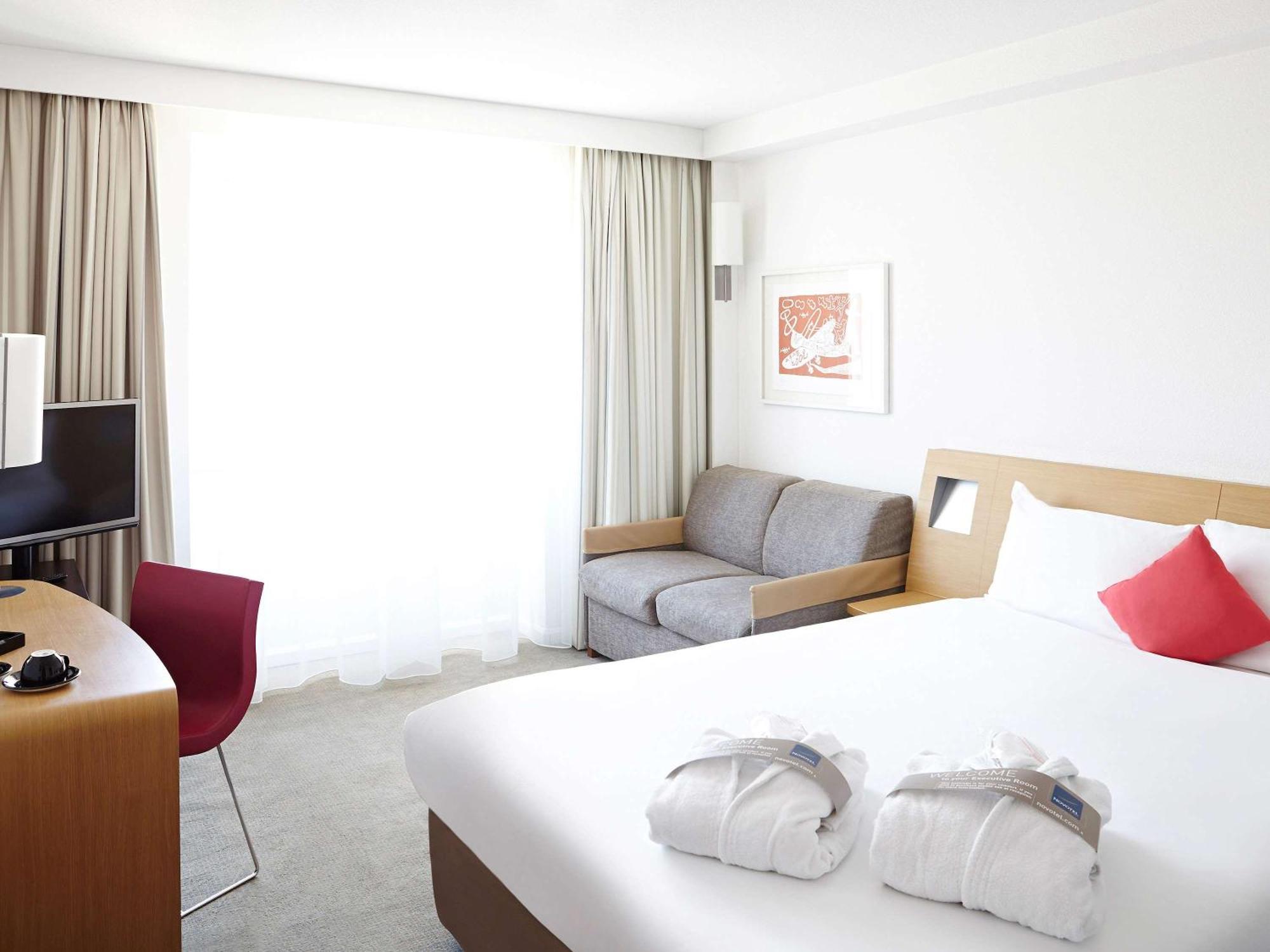 Camera Matrimoniale Executive con Divano-Letto