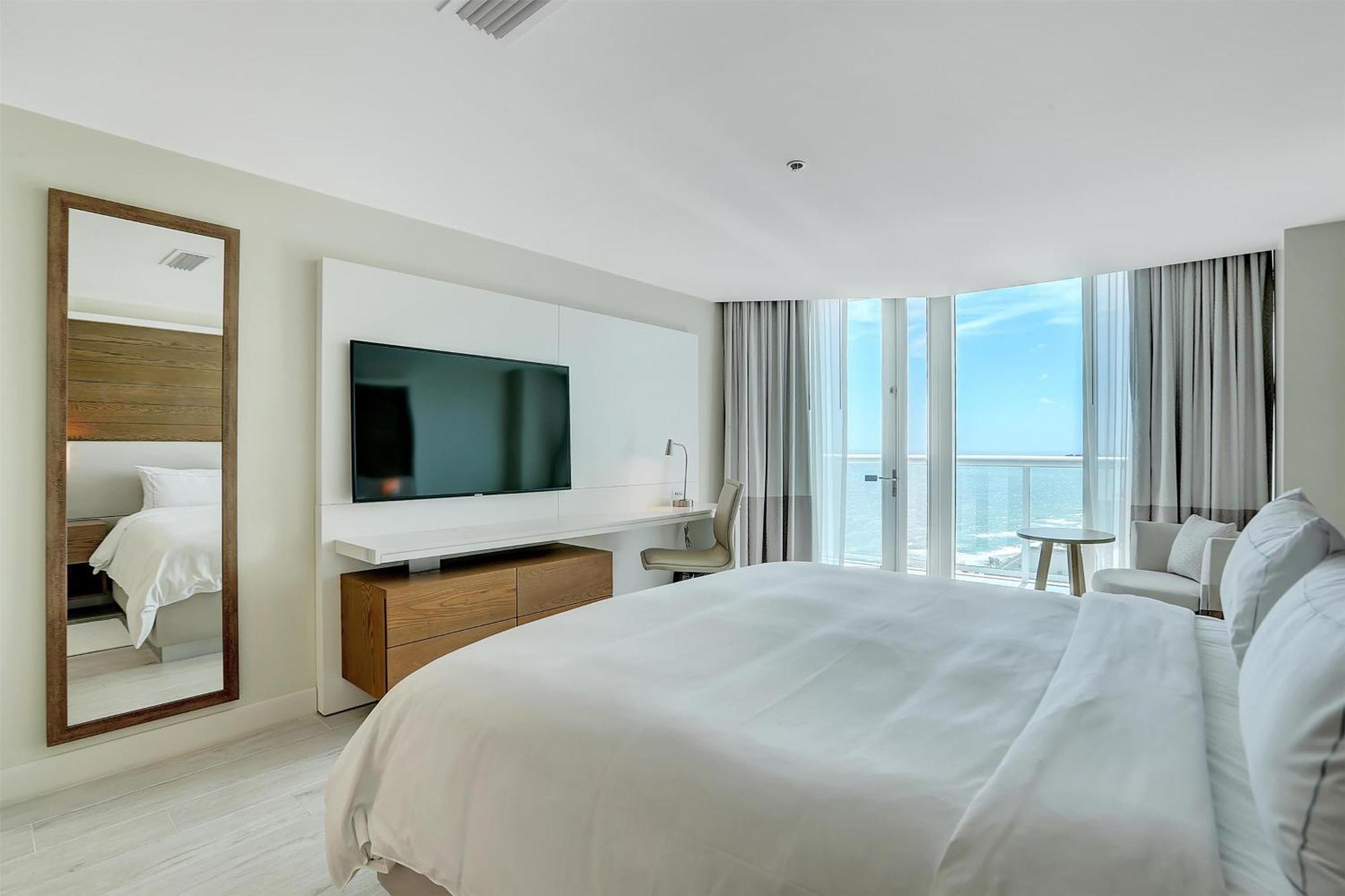Suíte de 2 Quartos na Cobertura - Beira-mar
