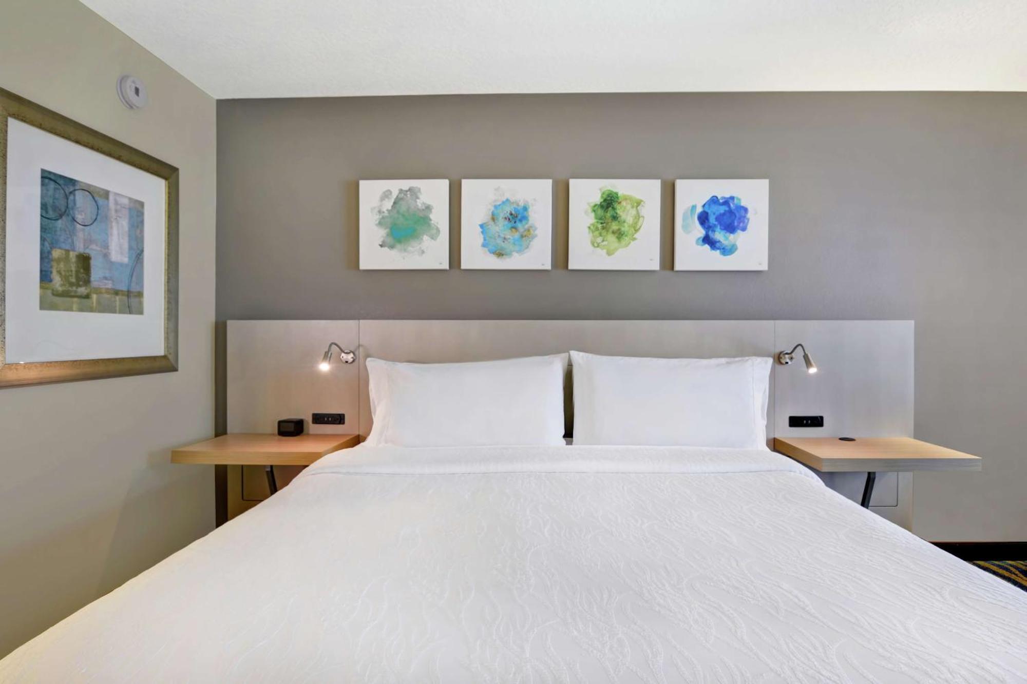 Quarto com Cama King-size