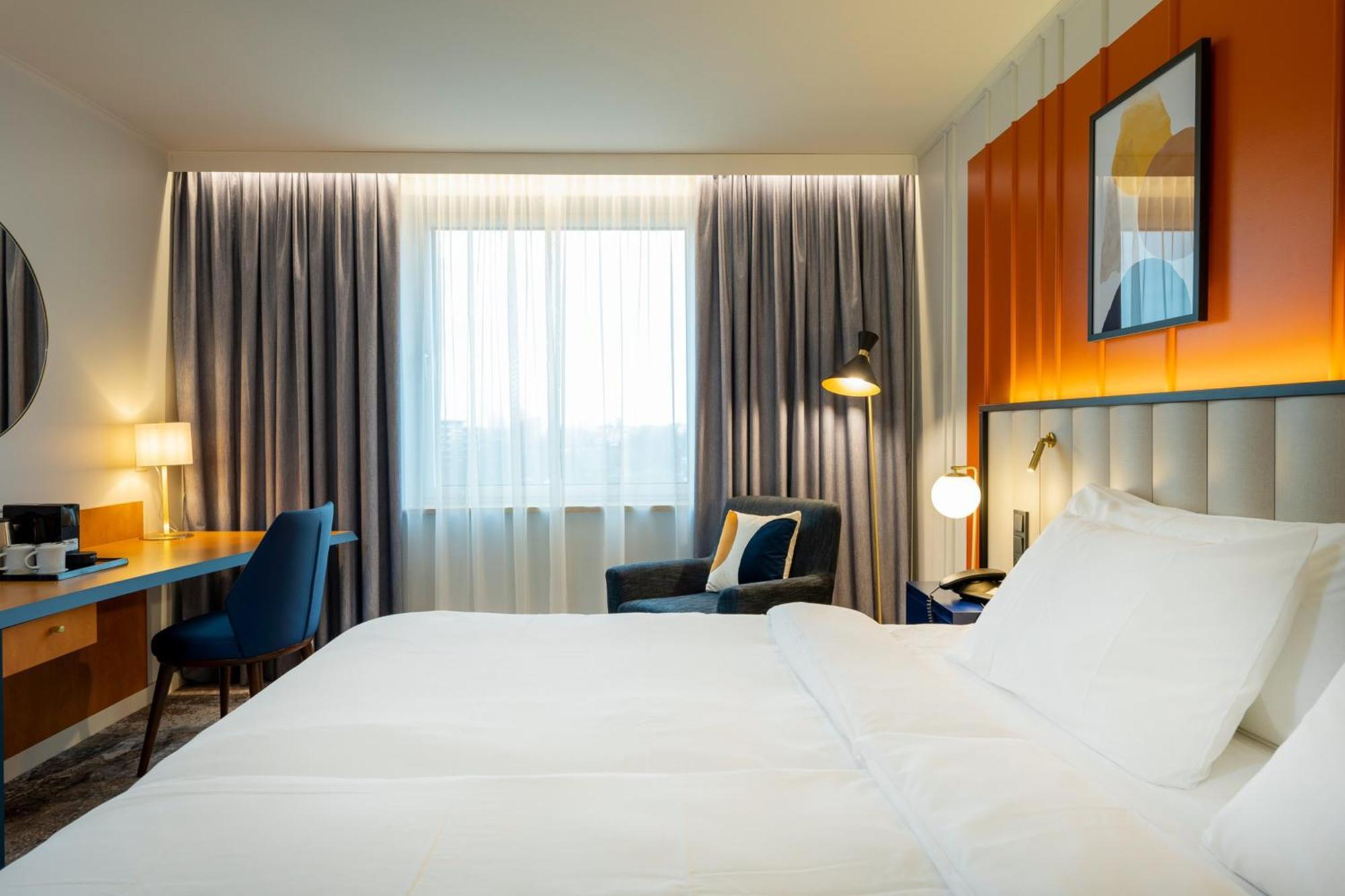 Standaard Kamer met Kingsize Bed en Uitzicht op de Binnenplaats