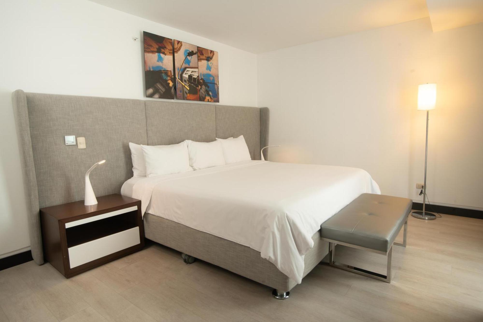 Quarto Premium com Cama King-size