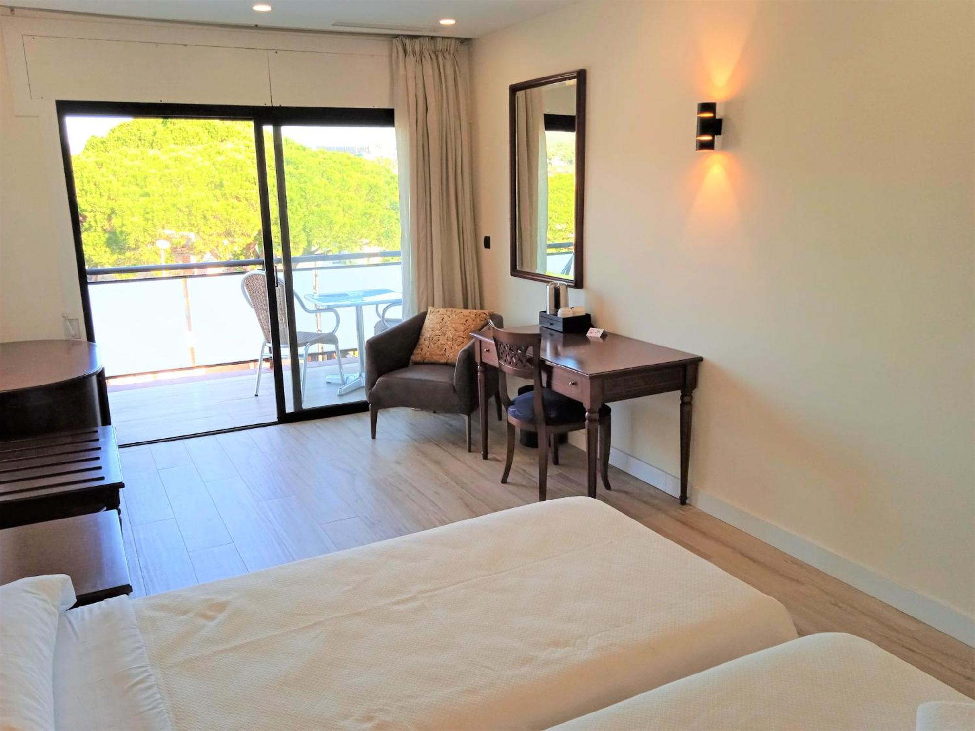 Chambre Quadruple avec Balcon
