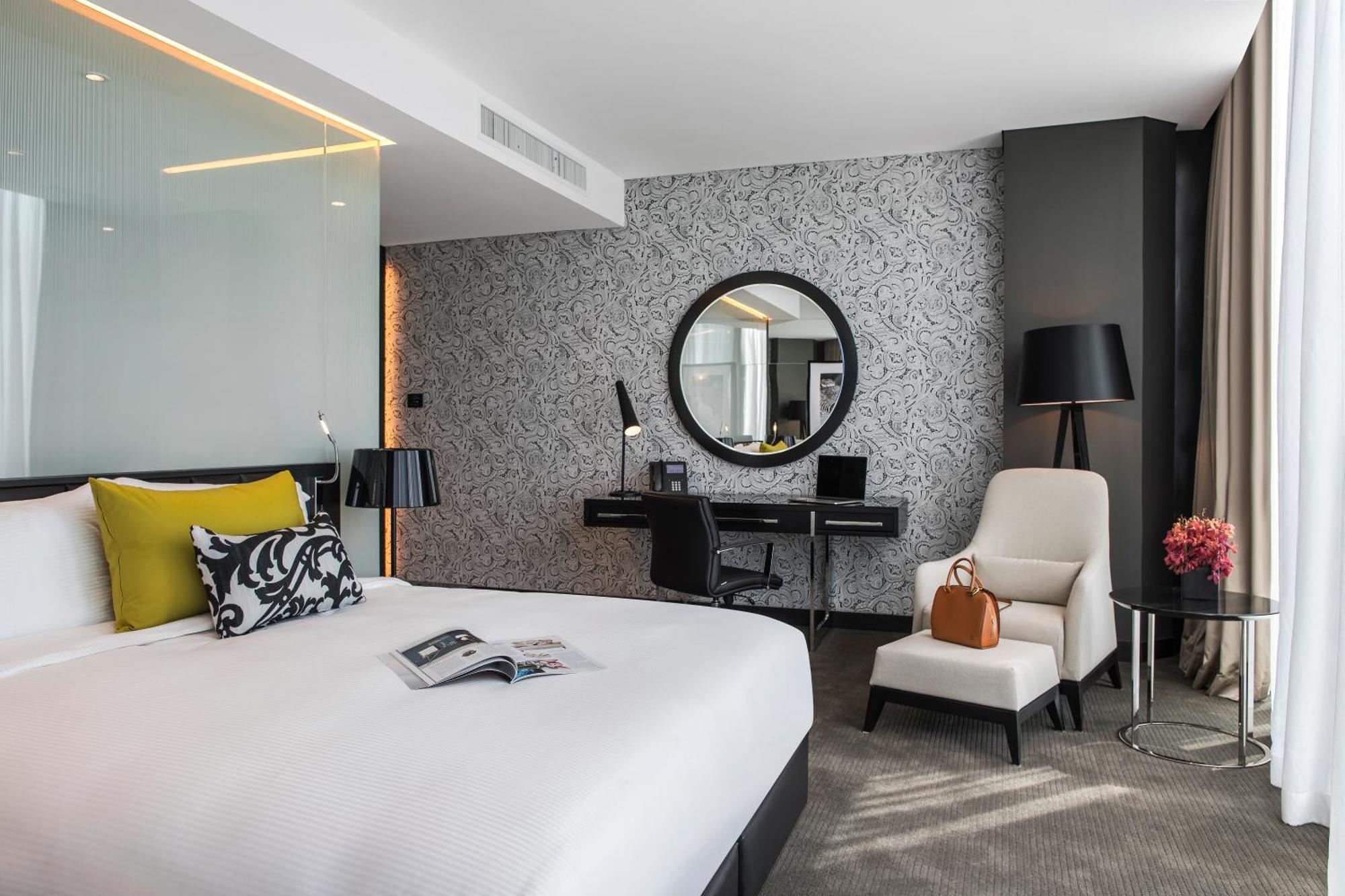 Chambre Lit King-Size - Étage Supérieur - Vue sur Ville