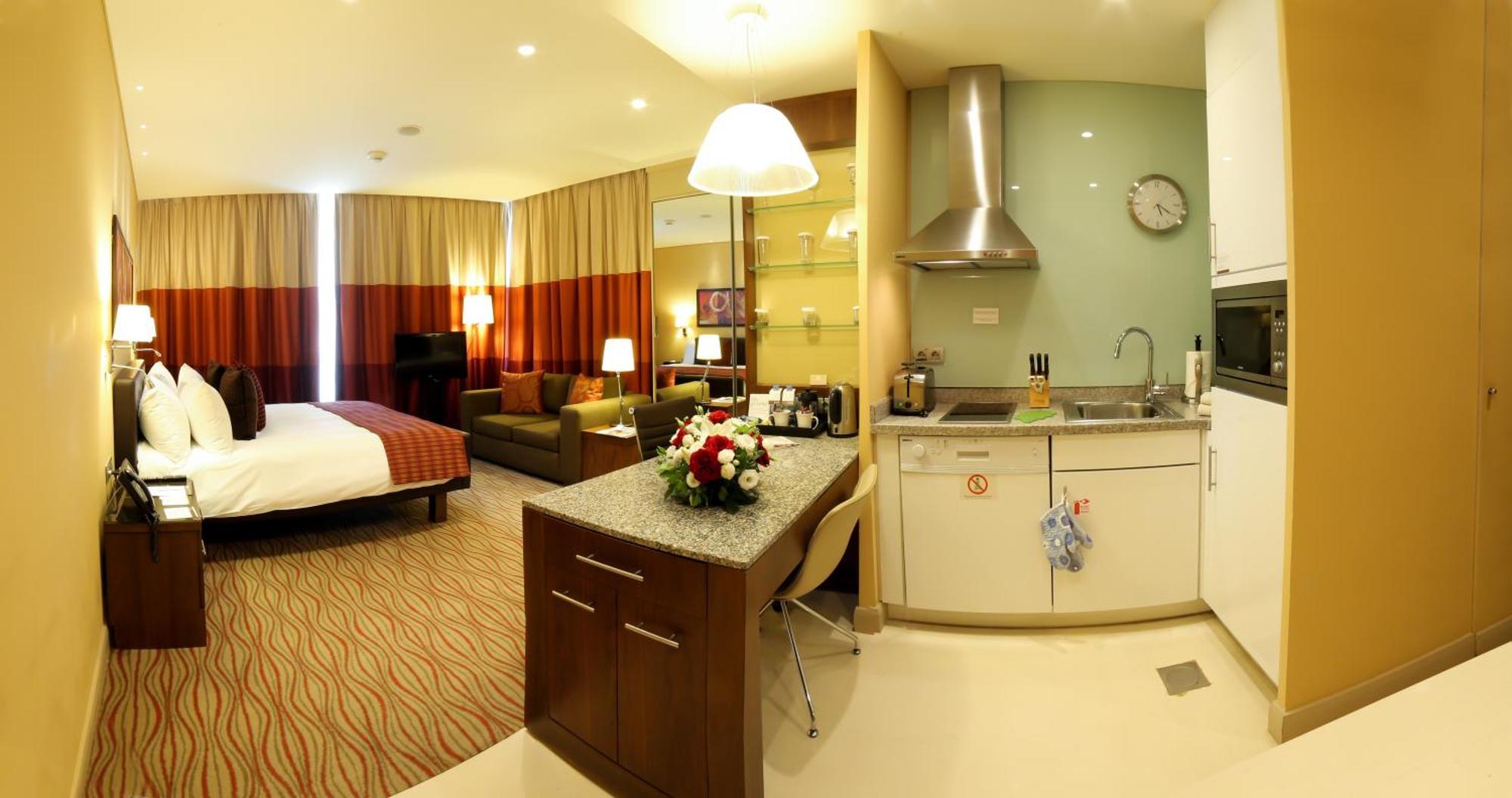 Suite Estudio con vistas a la ciudad - 1 cama extragrande