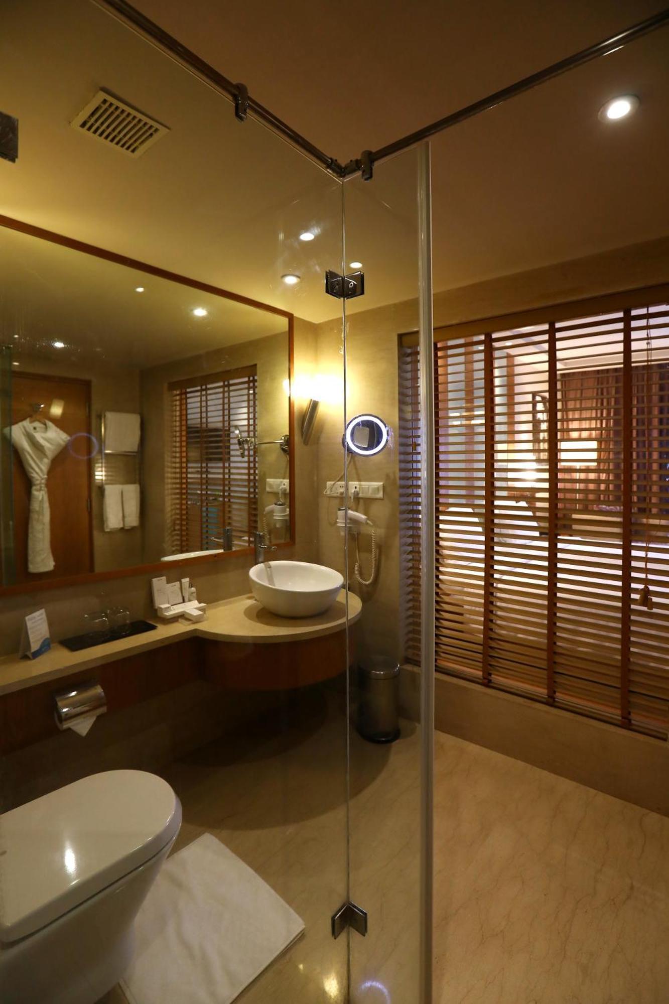 Standard Double or Twin Room,1278263887:JPEG