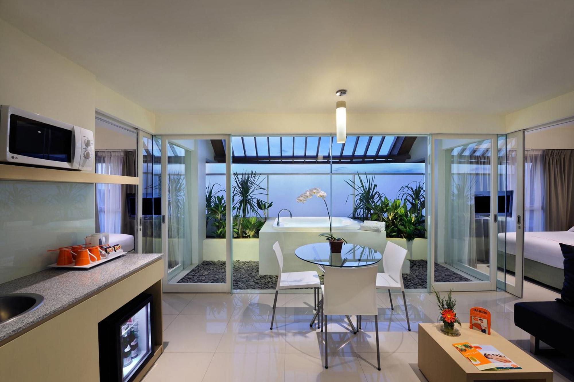 HARRIS Sunset Suite