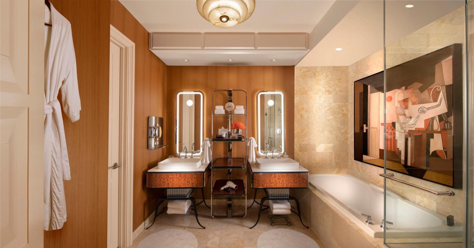 Wynn mit Kingsize-Bett und Panoramablick – Genießen Sie den täglichen Brunch zu zweit am Buffet