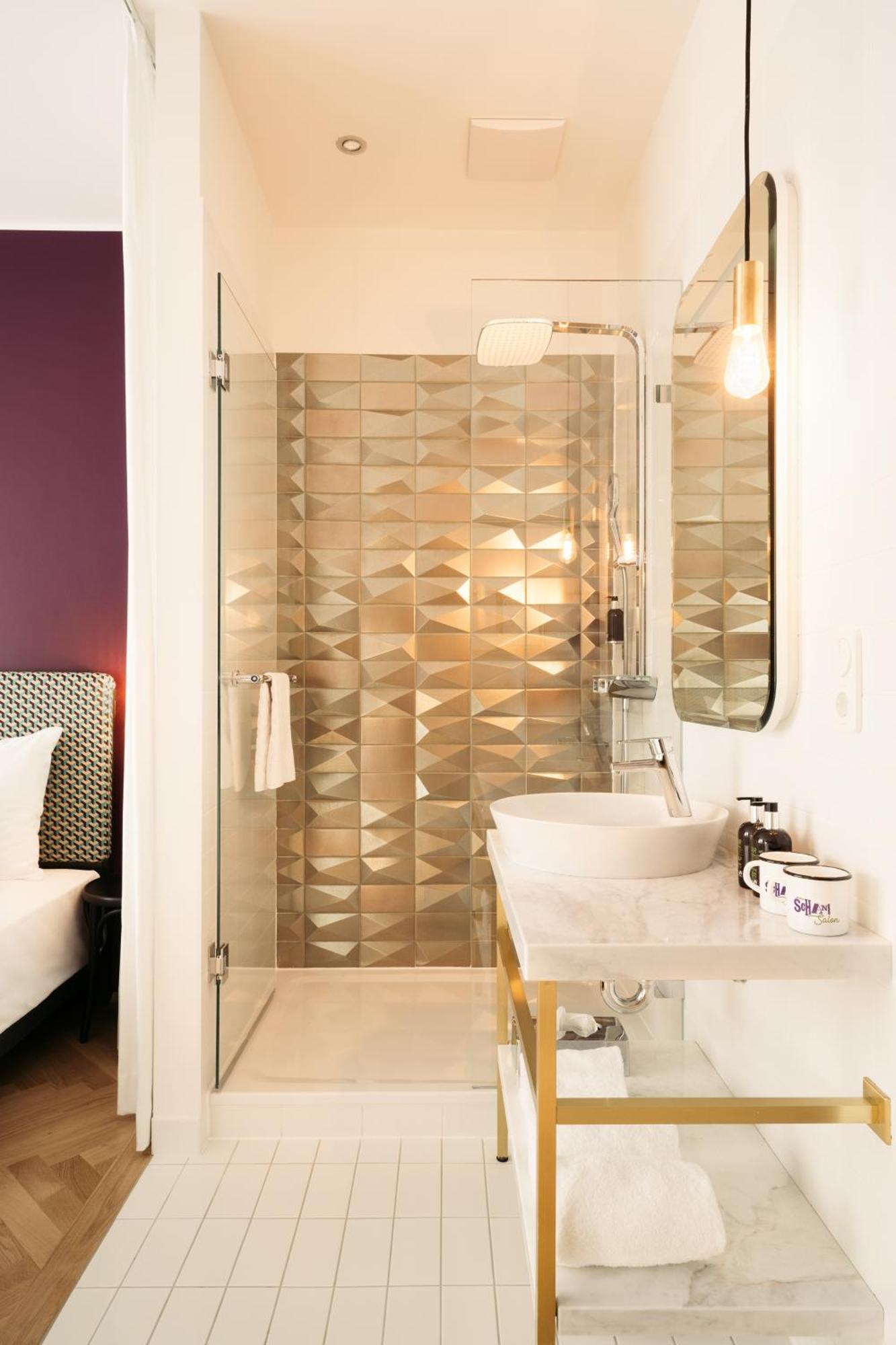 Doppelzimmer „Smart City View"