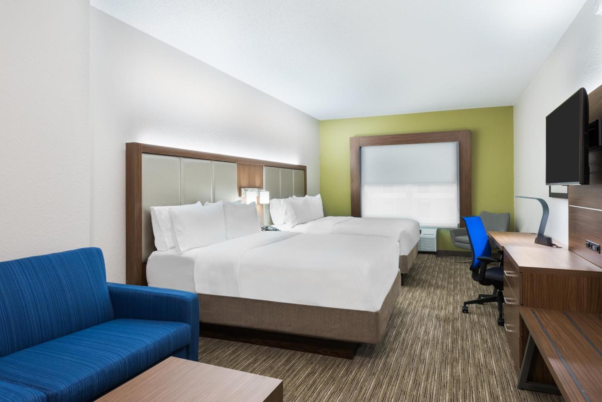 Suite with Two Beds - Non-Smoking,1710036102:JPEG