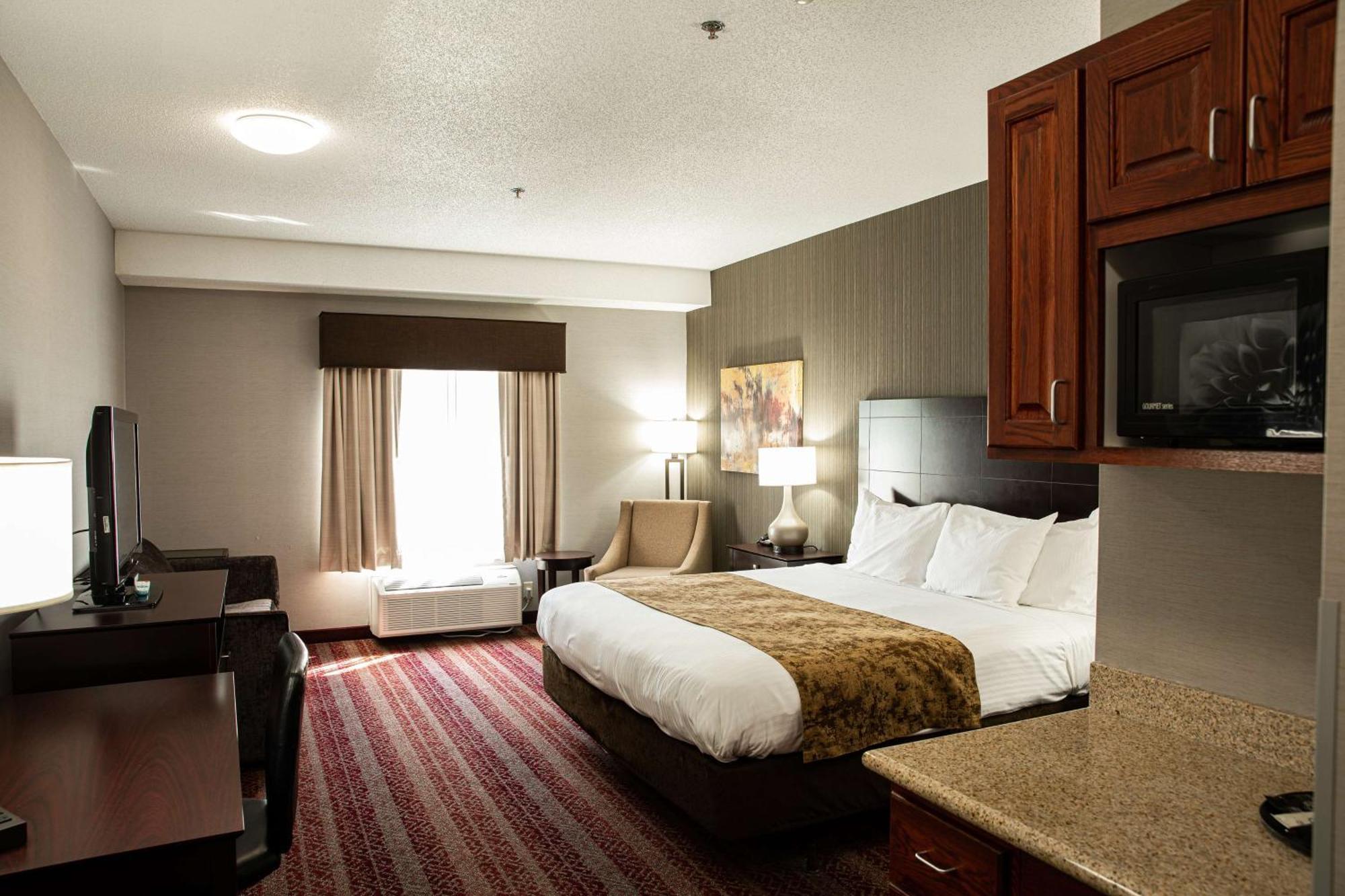 King Room with Sofa Bed
