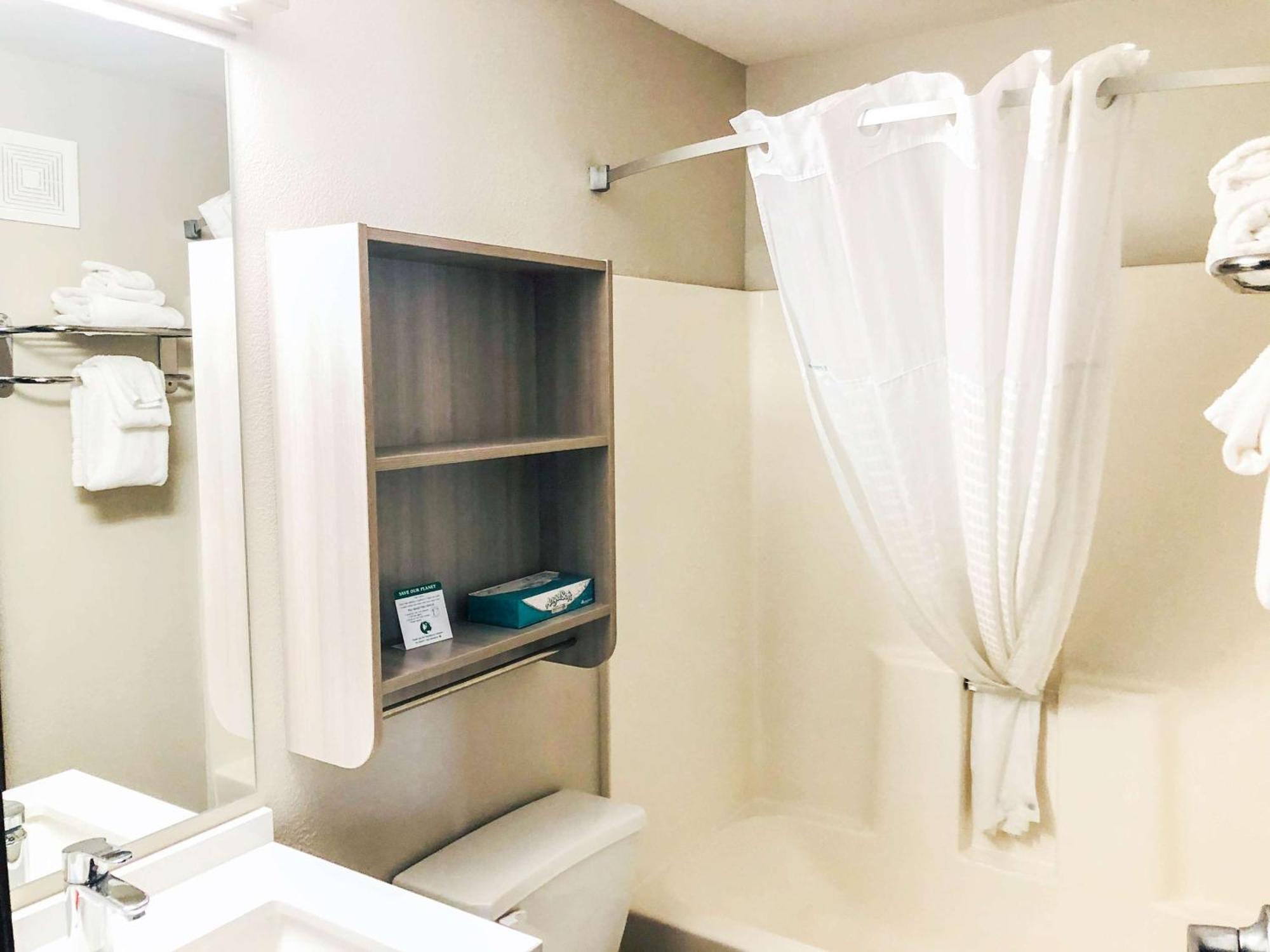 Studio Suite with 1 Queen Bed, Disability Access - Non-Smoking