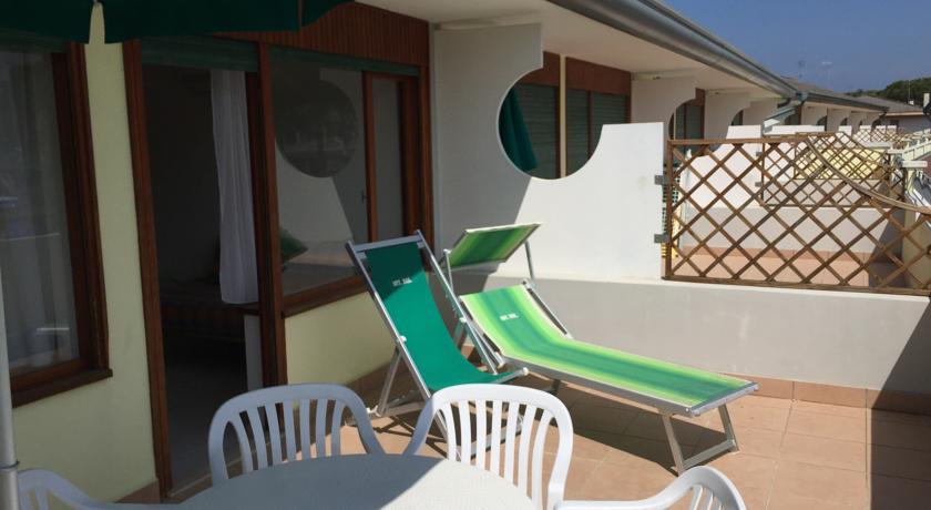 Apartment mit Balkon