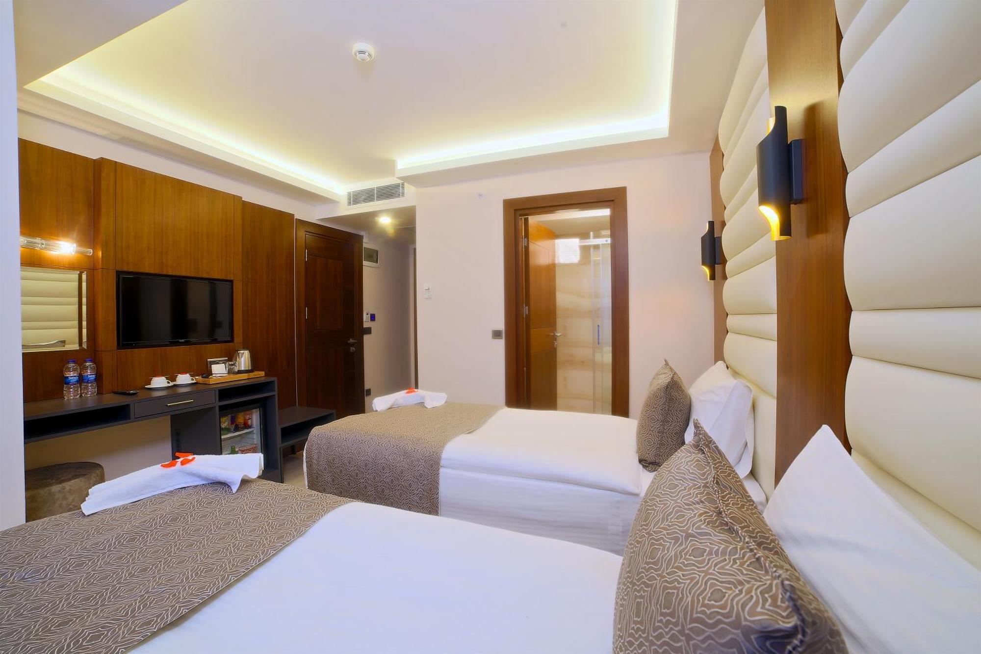 Chambre Familiale Communicante (5 Personnes)