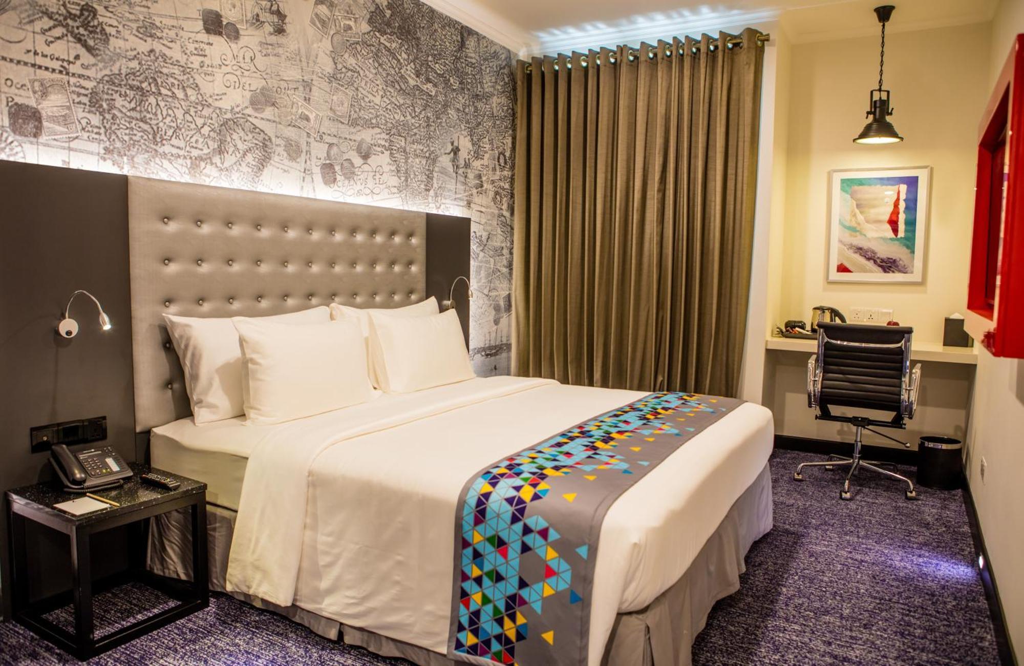Superior Queen Room on Laundry Services,832564364:JPEG