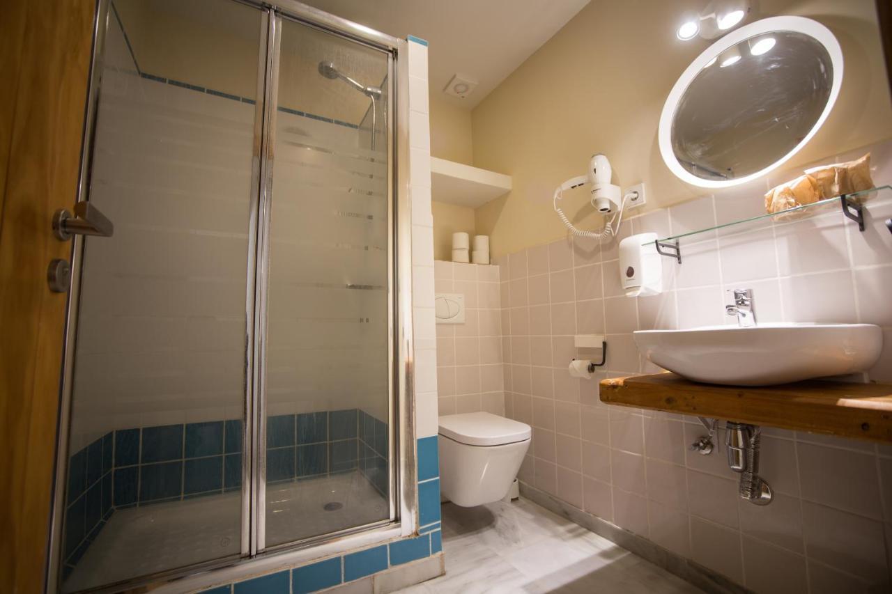 Twin Room with Balcony