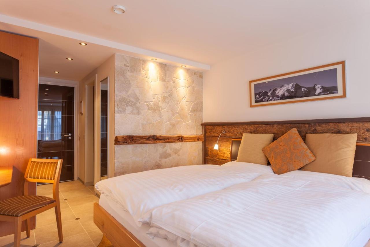 Chambre Double - Côté Rue