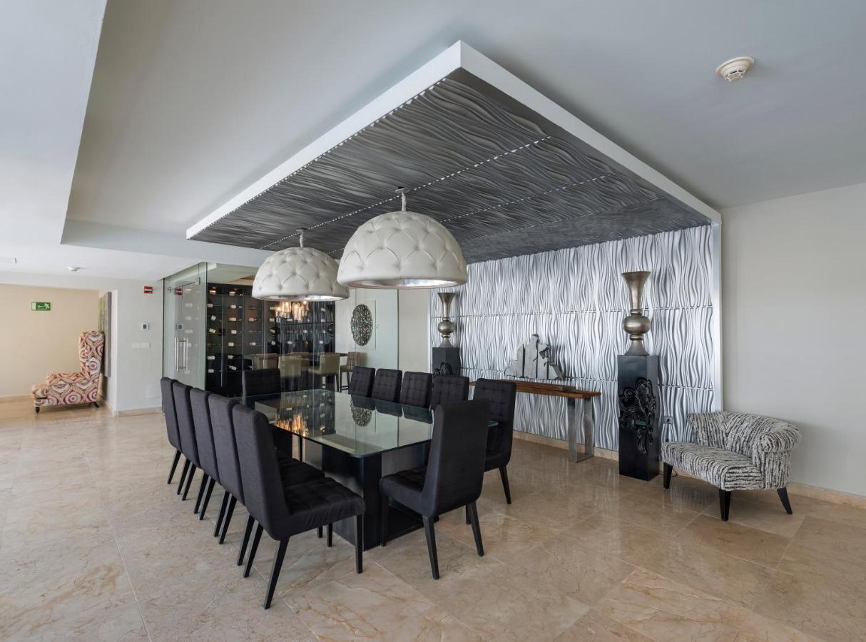 Zimmer The Mansion