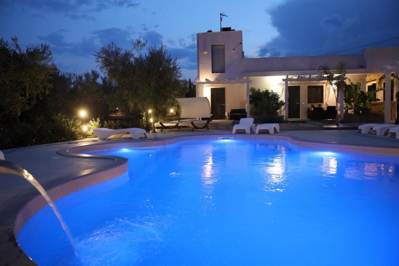 Camera King con Vista Piscina