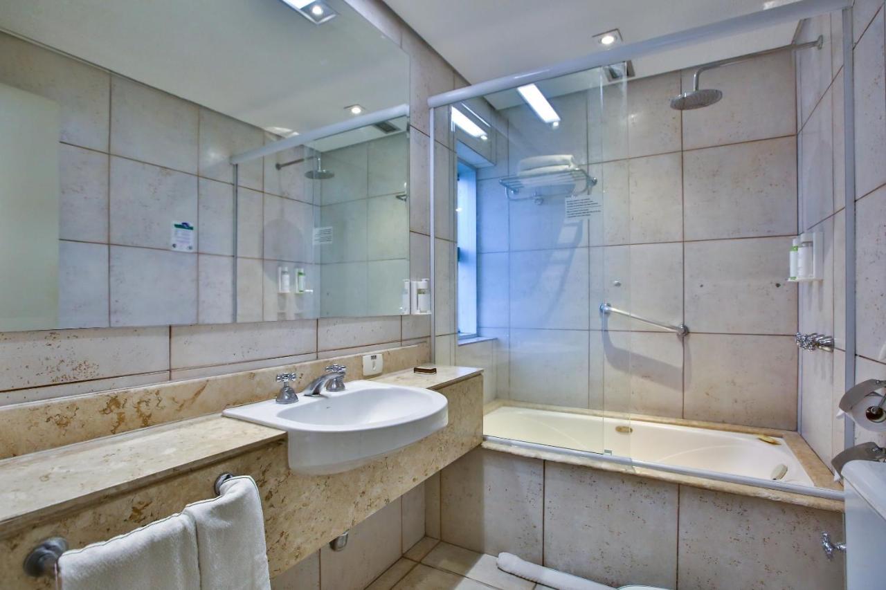 Quarto Deluxe com 2 Camas de Solteiro