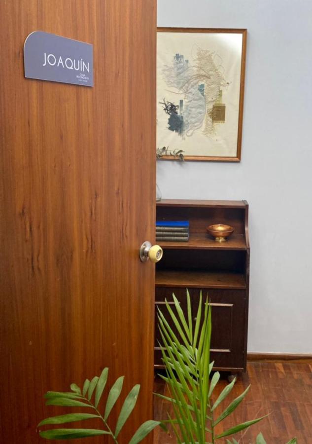 Quarto Duplo Standard com Banheiro Compartilhado