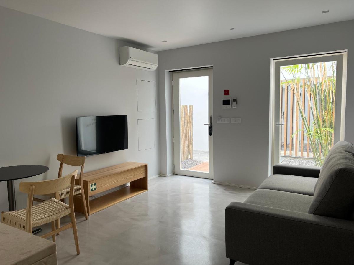 Apartamento com 1 Quarto