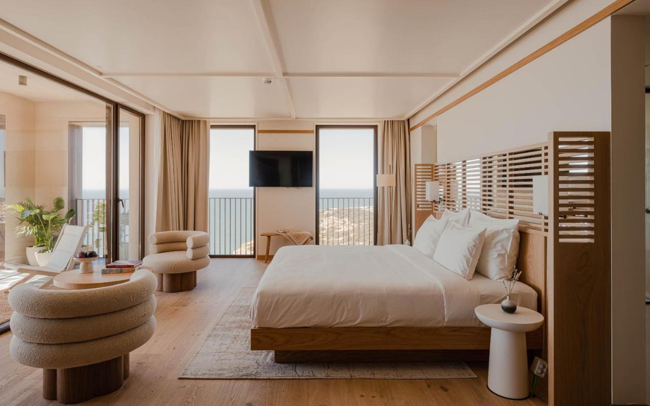Master Suite mit Panoramablick auf das Meer