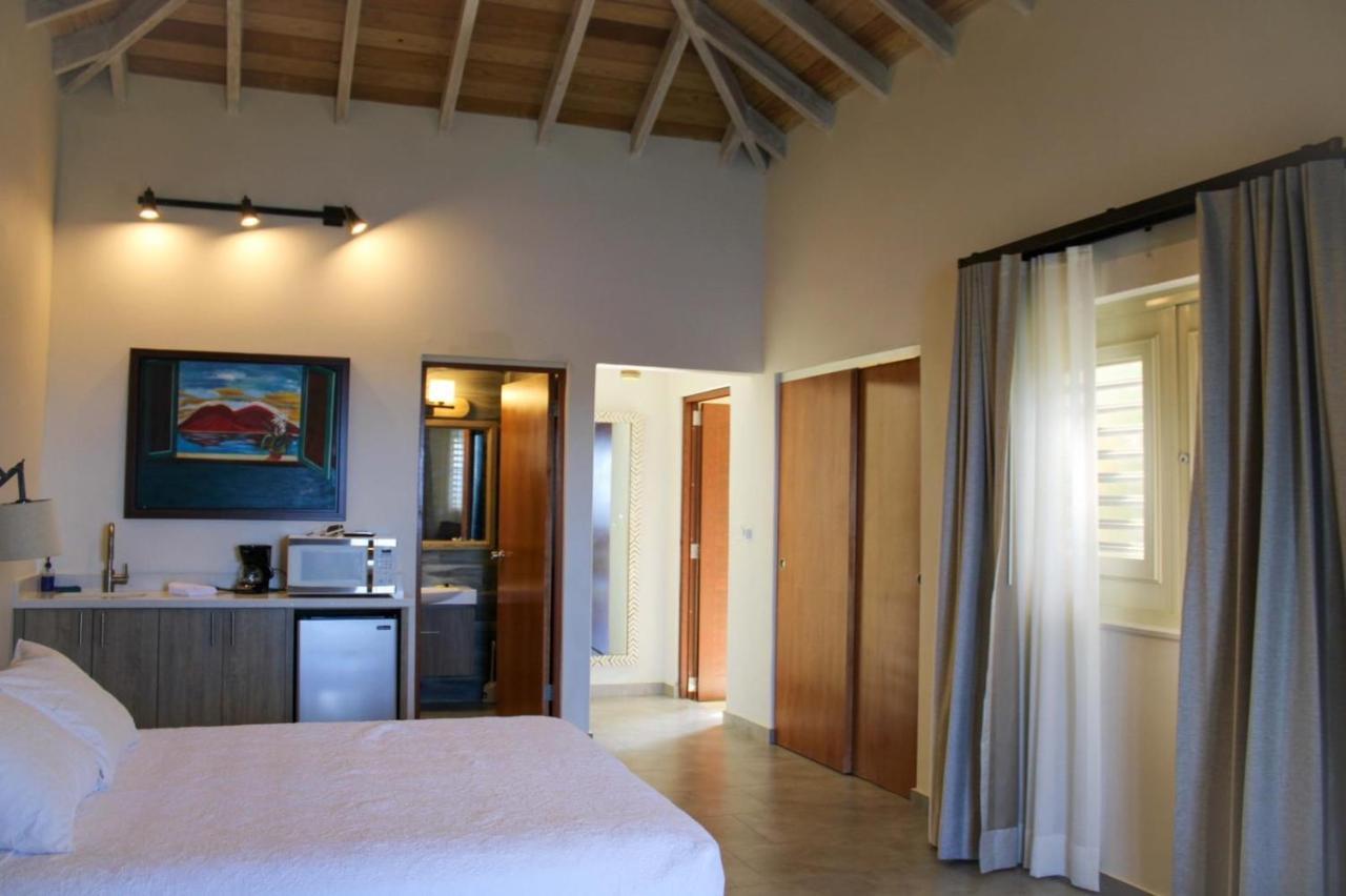 Tijeretas Nest