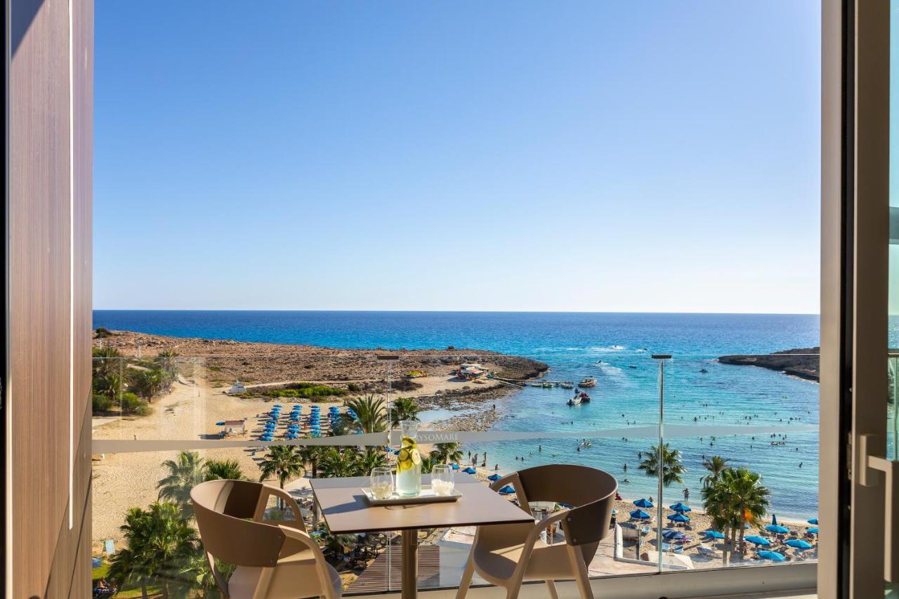 Chambre Supérieure - Vue Frontale sur Mer