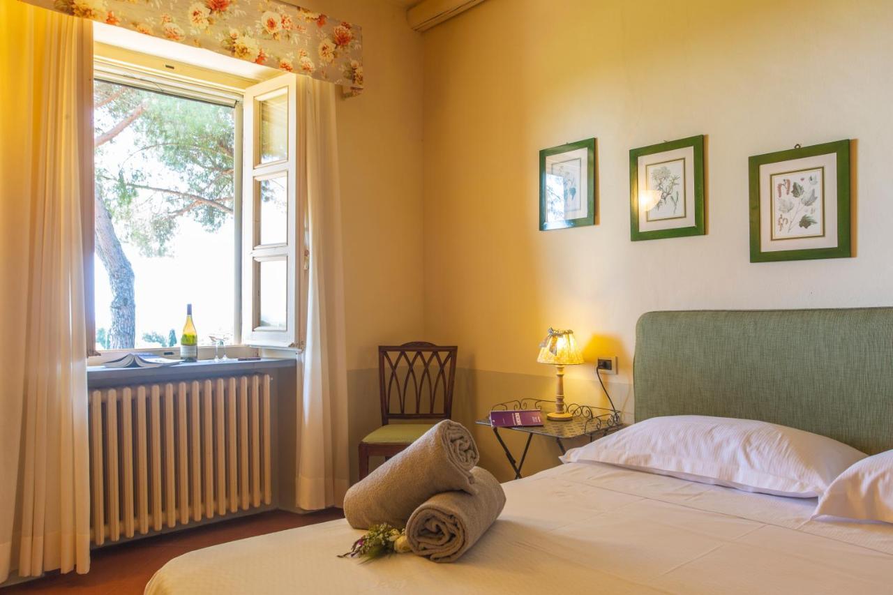 Camera Familiare con Vista Mare