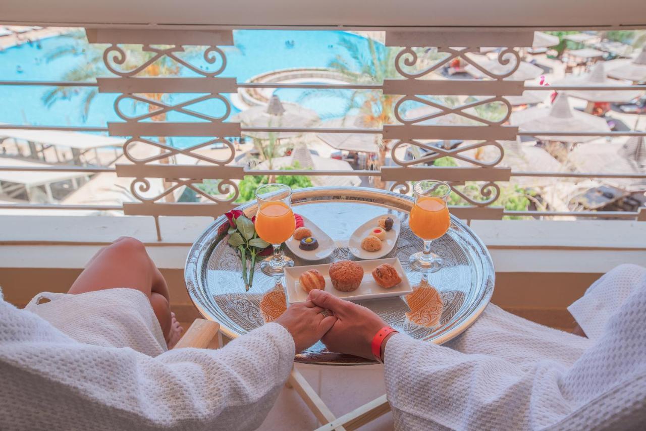 Honeymoon Package at Deluxe Room,1386654905:JPEG