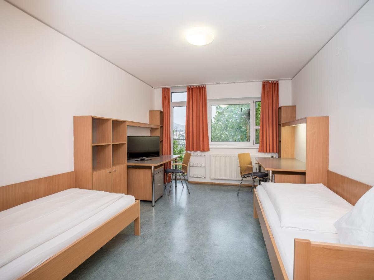 Twin or Double Room with Extra Bed