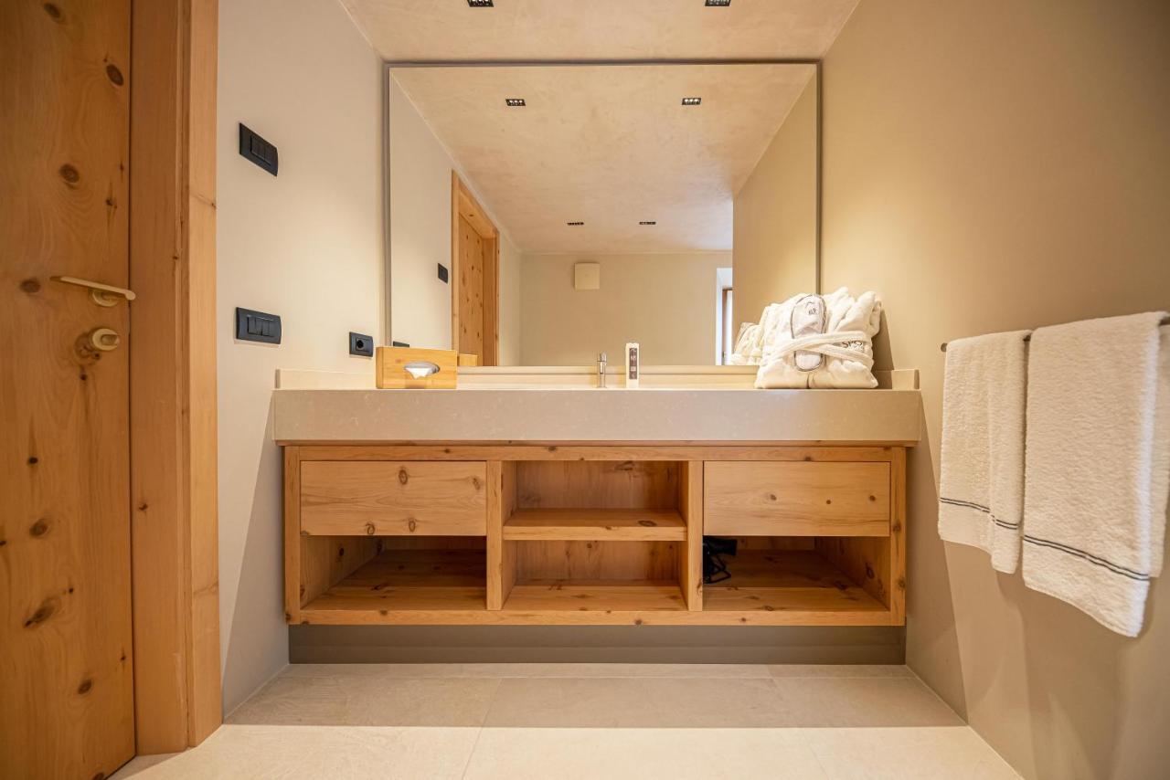 Luxury Triple Room,1309342837:JPEG