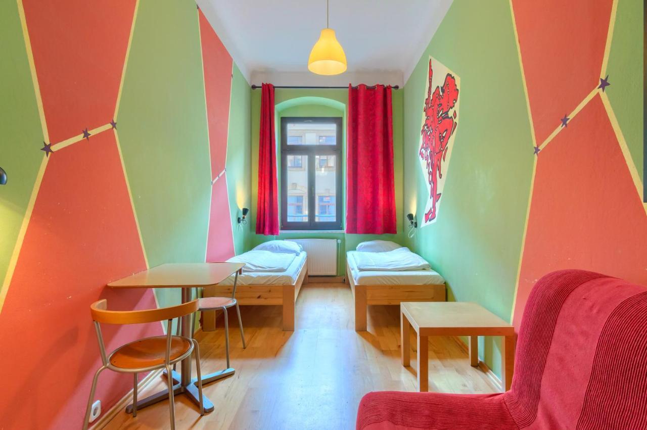 Zweibettzimmer mit Gemeinschaftsbad