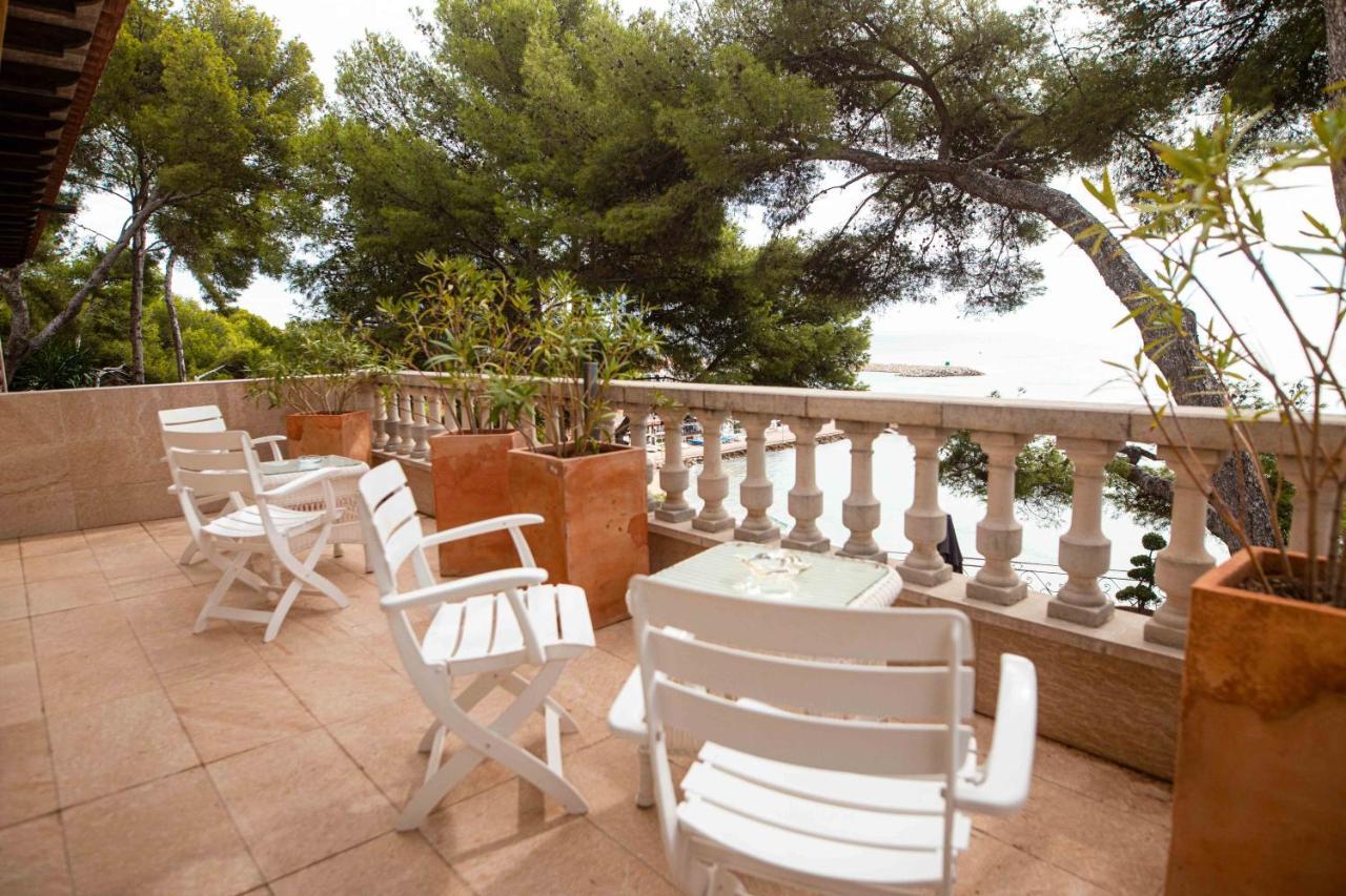 Habitación Doble con balcón y vistas al mar