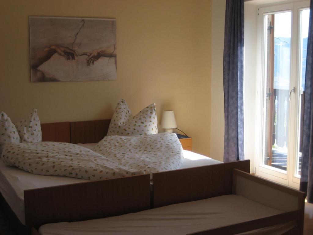 Apartment mit Balkon