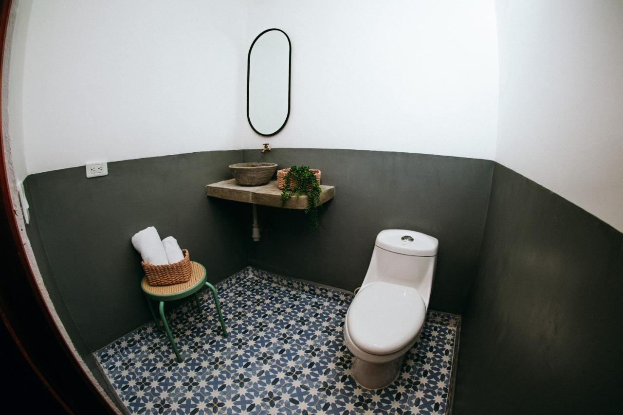 Twin Room,1664659623:JPEG