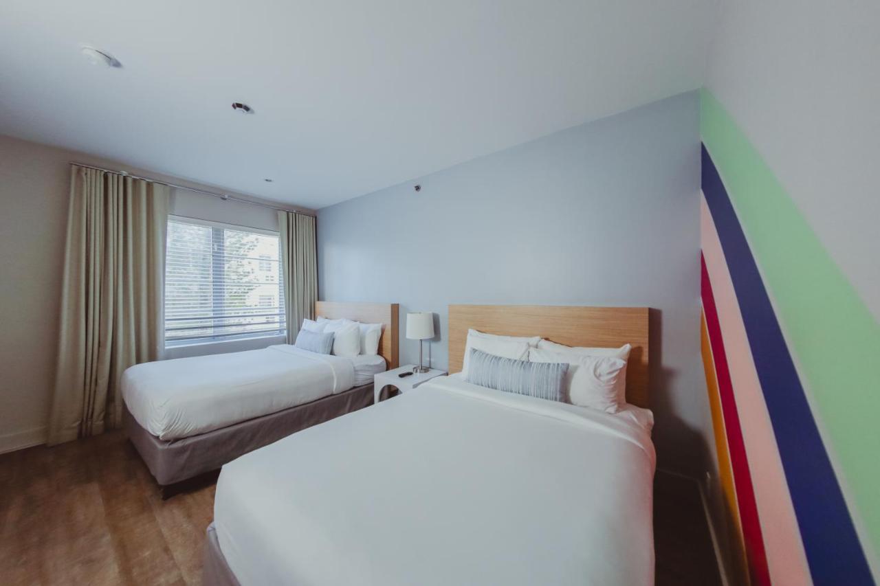 Deluxe Queen Room with Two Queen Beds,1328754809:JPEG