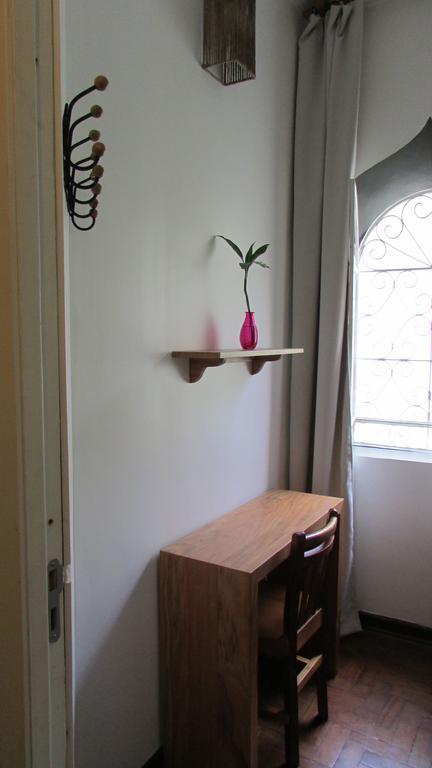 Quarto Econômico com Banheiro Compartilhado